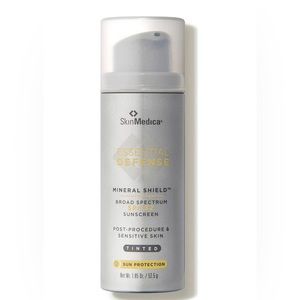 SkinMedica Essential Defense Mineral Shield Board Spectrum SPF 32 - Tinted